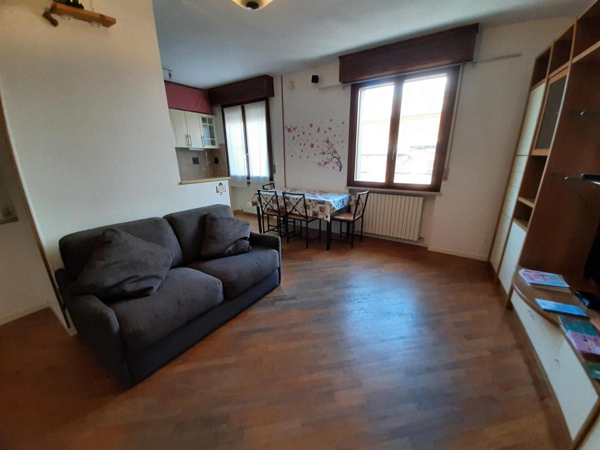Ferienwohnung Casa Cavour Pesaro Exterior foto